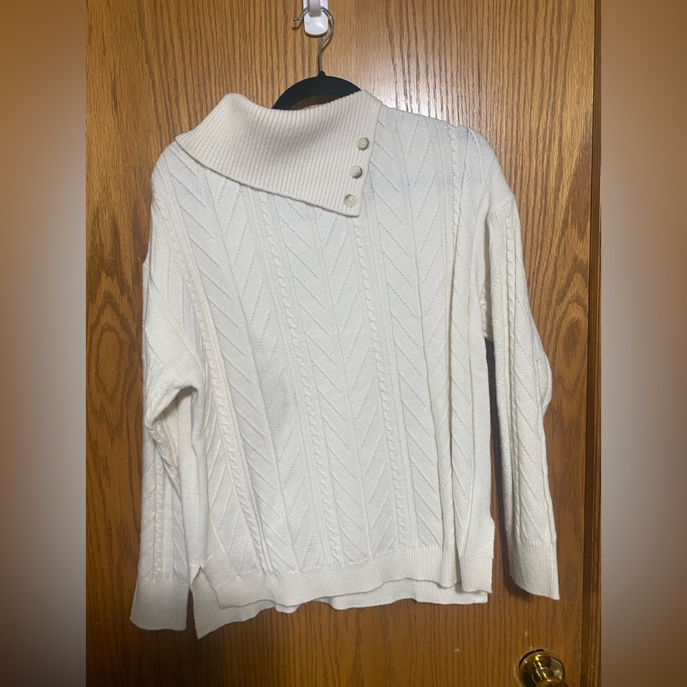 Cable knit sweater